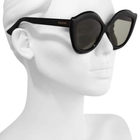 Authentic Gucci GG0117S 001 Women Black Plastic Sunglasses Shades 53/15/140 - Picture 1 of 13